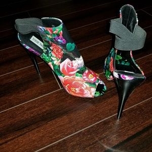 Steve Madden heels